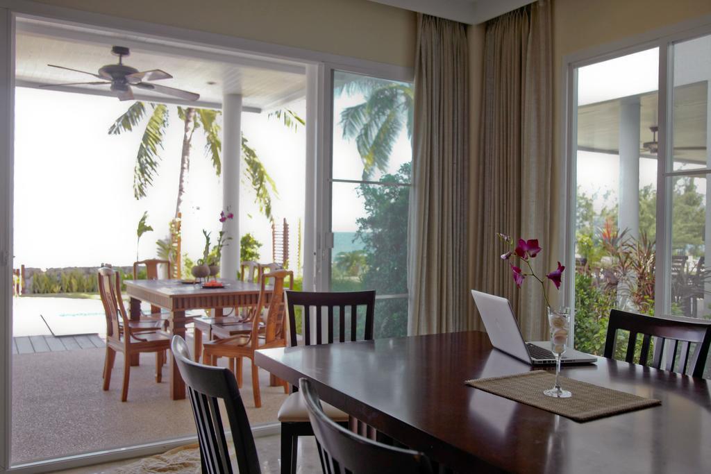 Absolute Beachfront Villa Ban Huai Yang Exterior foto